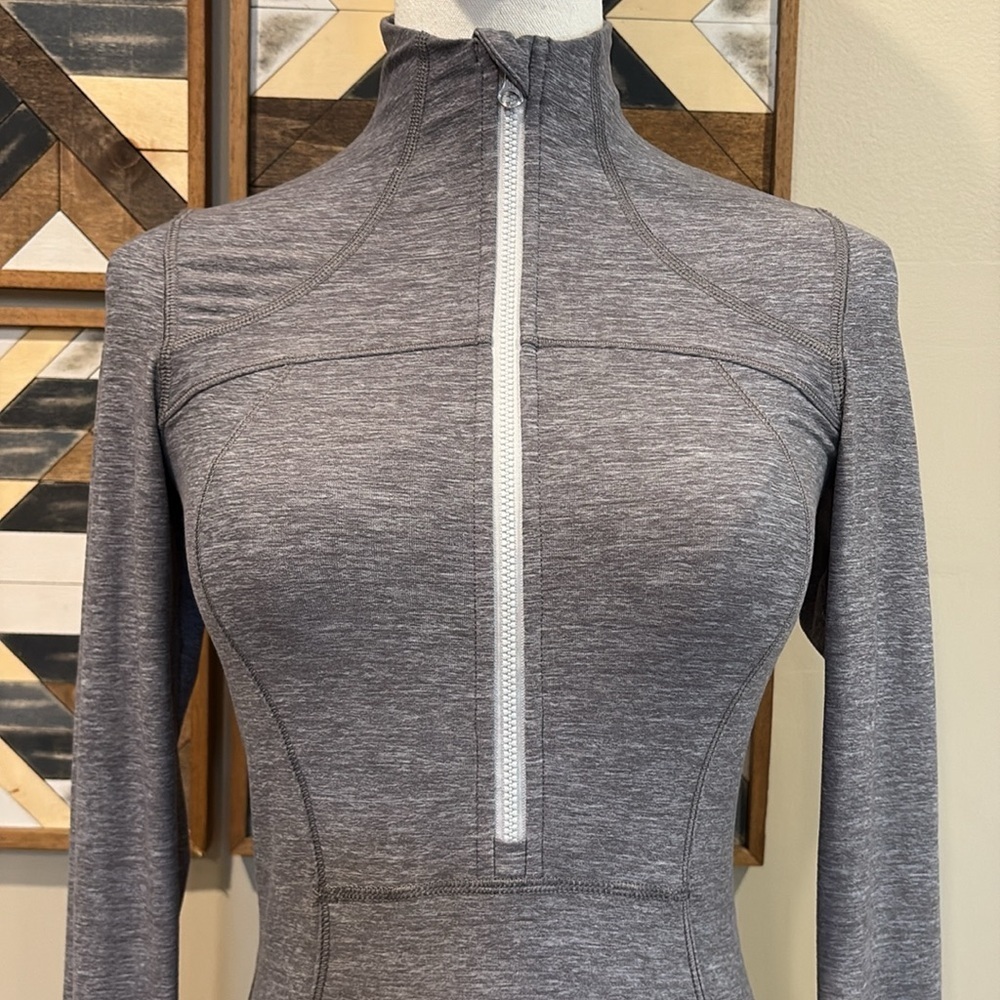 Lululemon Define Pullover Half Zip Long Sleeve Ja… - image 2